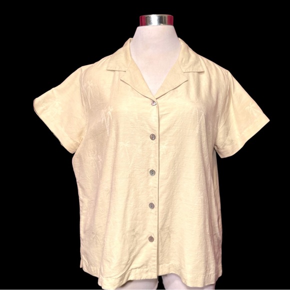 Silk Tropical Short Sleeve Blouse Top - Picture 9 of 13